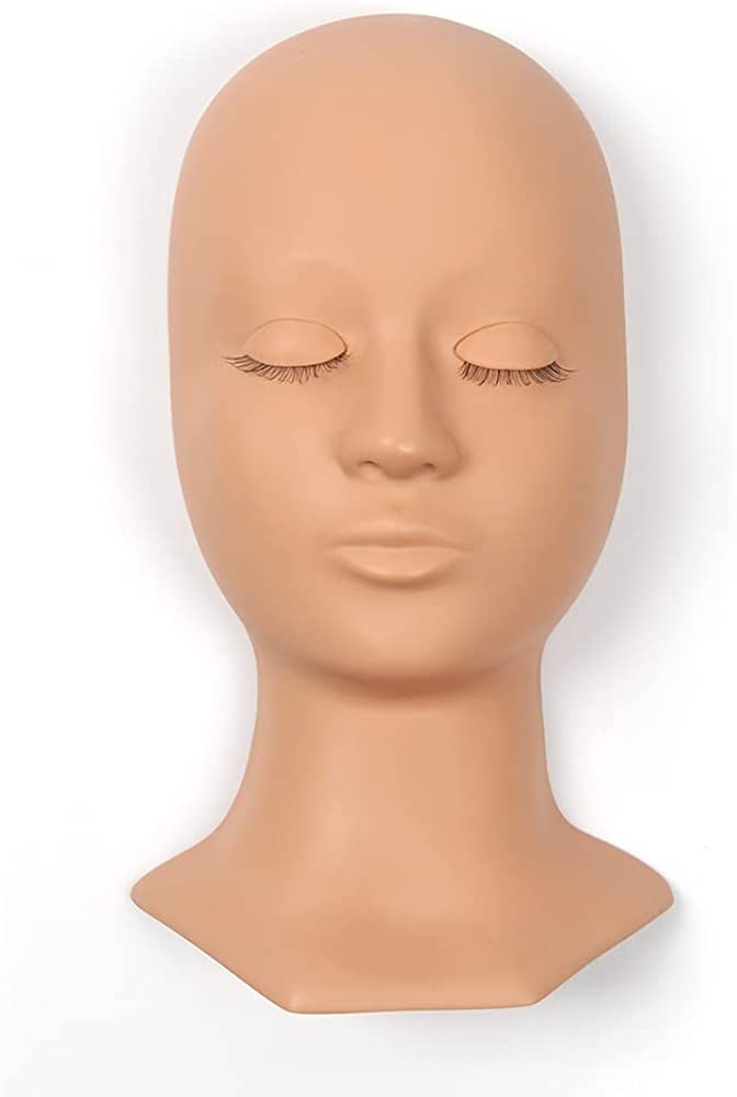 Mannequin heads with replaceable eyelids